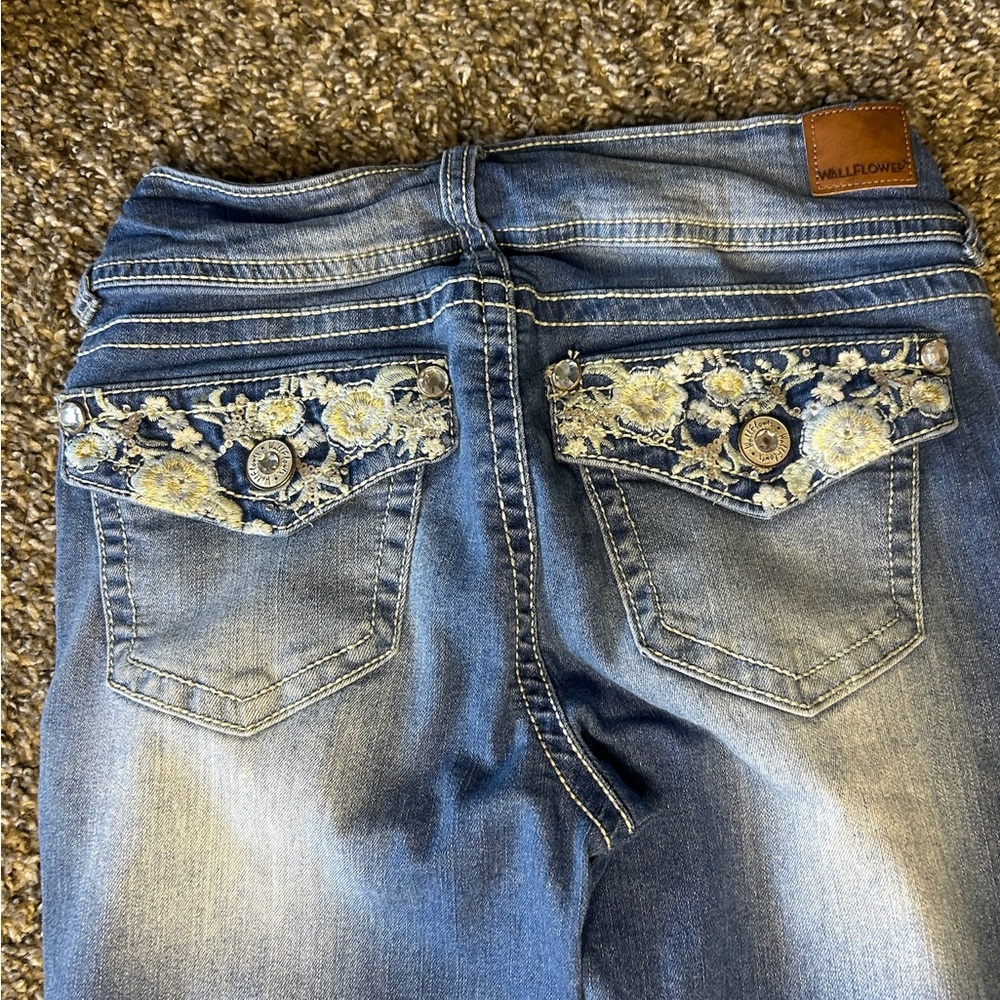 WallFlower Instastretch Lucious Curvy Bling Boot Cut Jeans